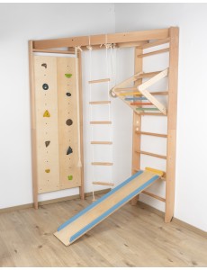 Eck-Kletterwand aus Massivholz – Ihr Familiensportbereich für Zuhause